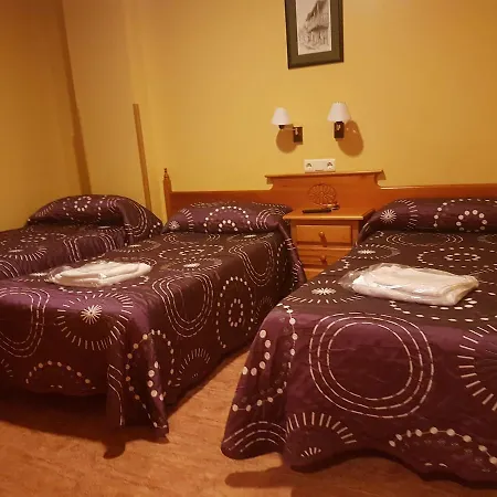Los Nogales Hotel