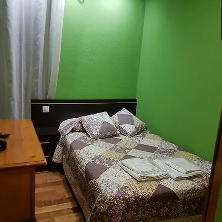 Hotel Los Nogales