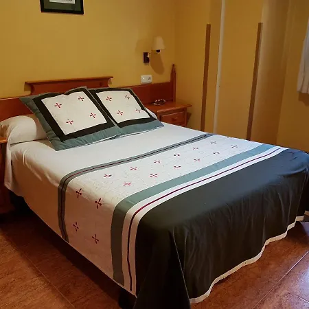 Los Nogales Hotel